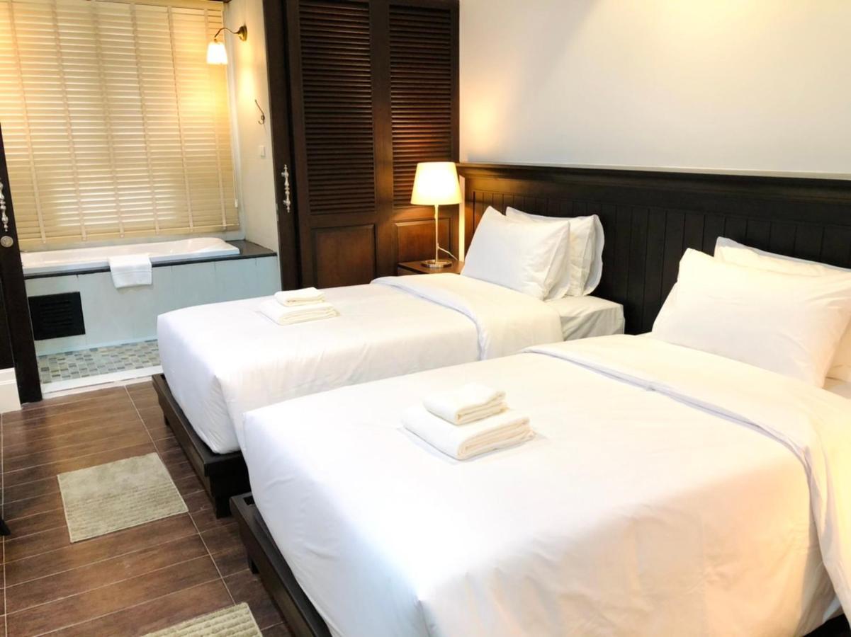 Huern Kan Thong Hotel Фрае Екстериор снимка